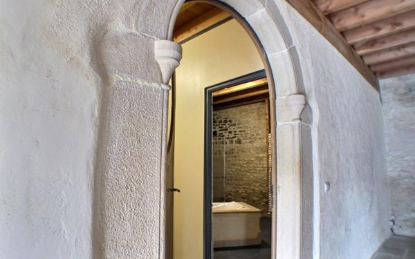 Maison à vendre    4 pièces •  Montceau-et-Écharnant