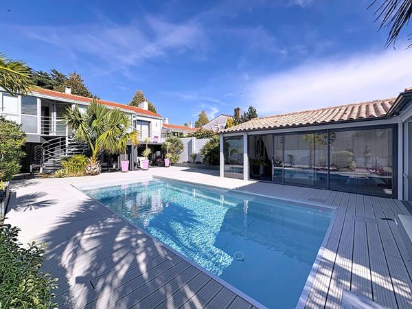 Vente maison Challans : 599 900 € - AJP Immobilier Challans