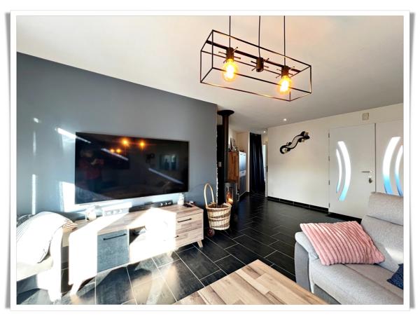 Maison à vendre 5 pièces LE SOURN (56)