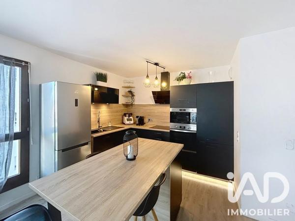 Appartement à vendre 4 pièces 69,83 m² Mantes-la-Ville