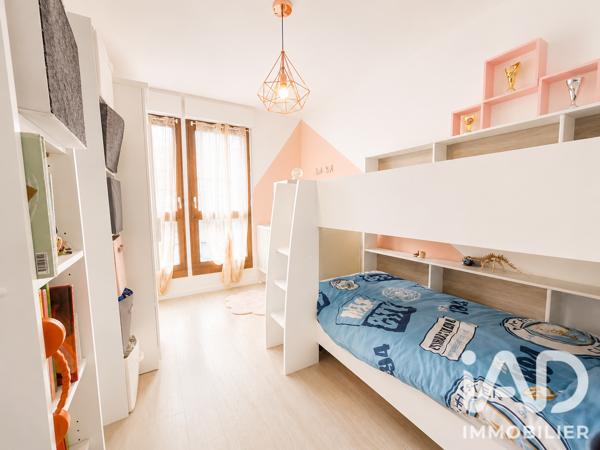 Appartement à vendre 4 pièces 69,83 m² Mantes-la-Ville