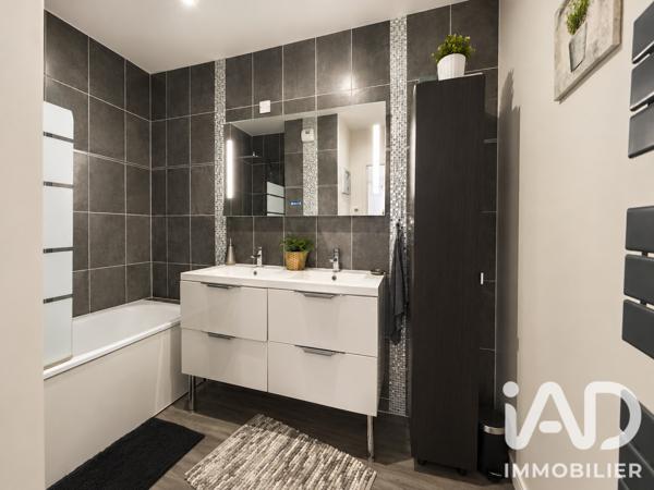Appartement à vendre 4 pièces 69,83 m² Mantes-la-Ville