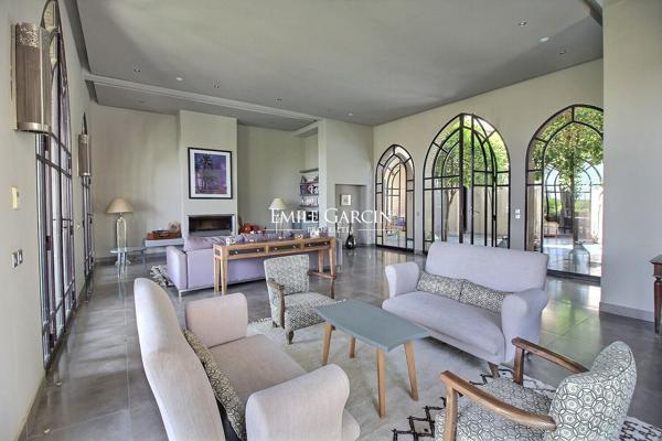 À vendre superbe propriété en front de golf à Marrakech