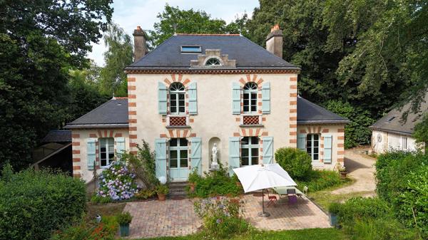 Maison * 8 pièces * 190 m² * 56610 ARRADON
