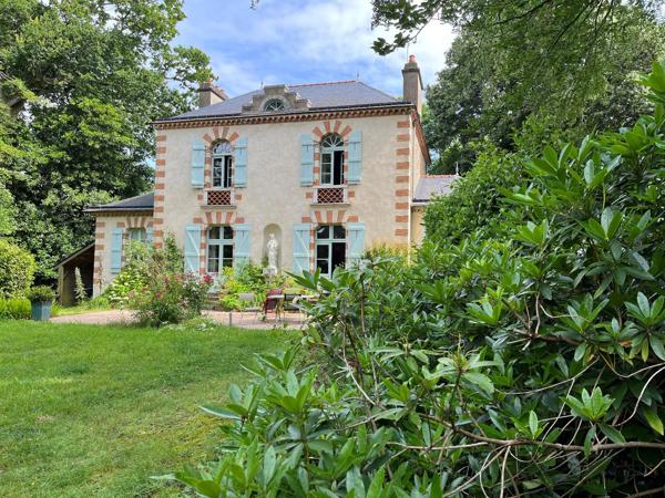 Maison * 8 pièces * 190 m² * 56610 ARRADON