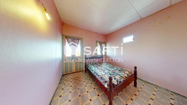 Ensemble immobilier, lot de deux maisons à rénover