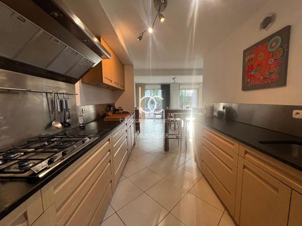 VANNES Maison 8 pièces 135 m²