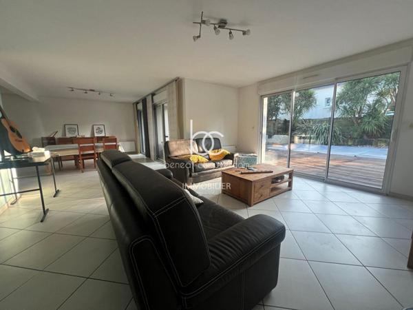 VANNES Maison 8 pièces 135 m²