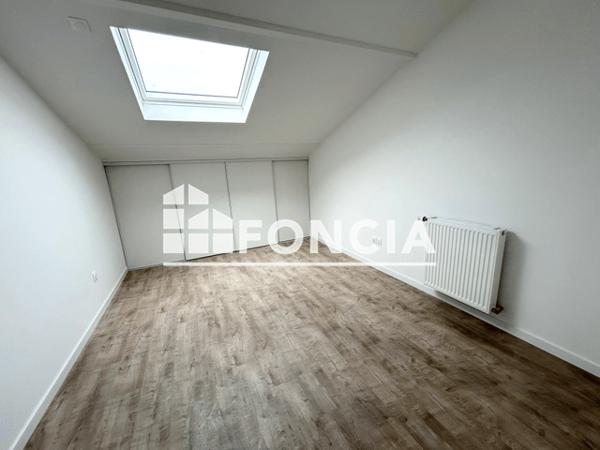 Location Appartement 3 pièces 61.7 m² - 32 ROUTE DE VILLENEUVE Roques 31120