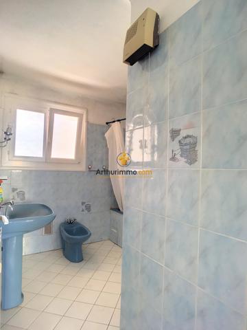 Vente                                                      Appartement
                        
                     4 pièces                      91 m2                     à Perpignan
