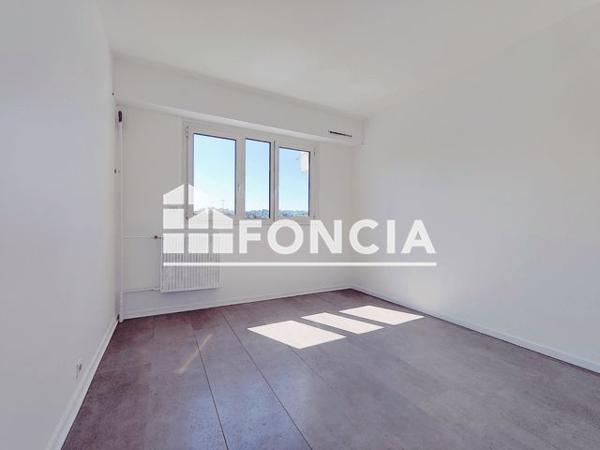 À vendre Appartement 5 pièces 88.02 m² - Marly-le-roi 78160