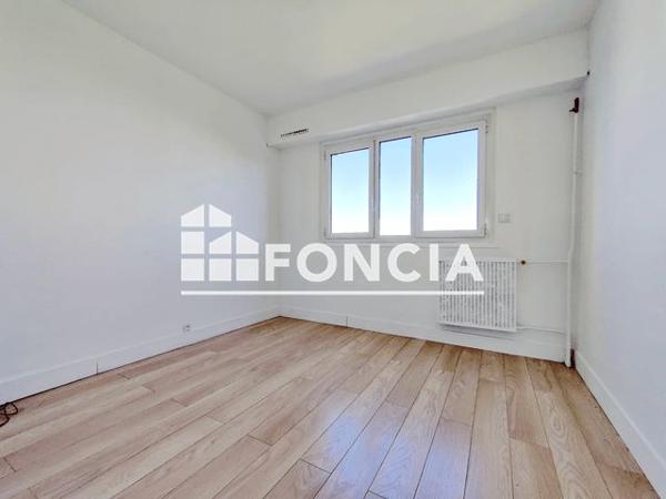 À vendre Appartement 5 pièces 88.02 m² - Marly-le-roi 78160