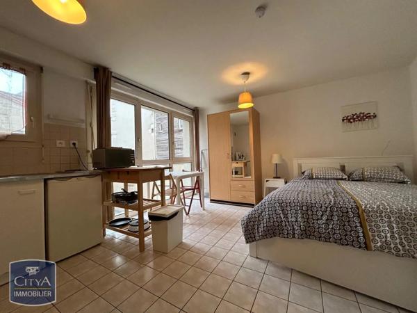 Appartement à louer 1 pièce 19.61m²