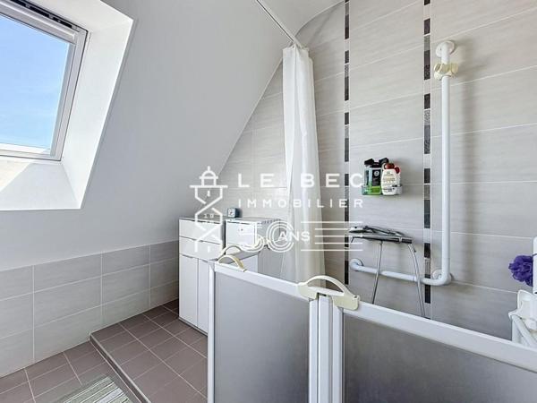 EXCLUSIVITÉ PLOEMEUR : Maison 3 chambres à proximité immédiate du Bourg