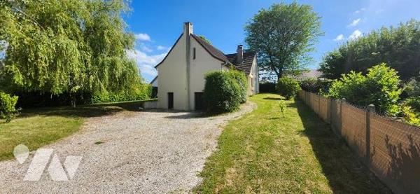 Maison à vendre à Louhans (71500) en Saône-et-Loire (71)

À Louhans, dans le département de S...