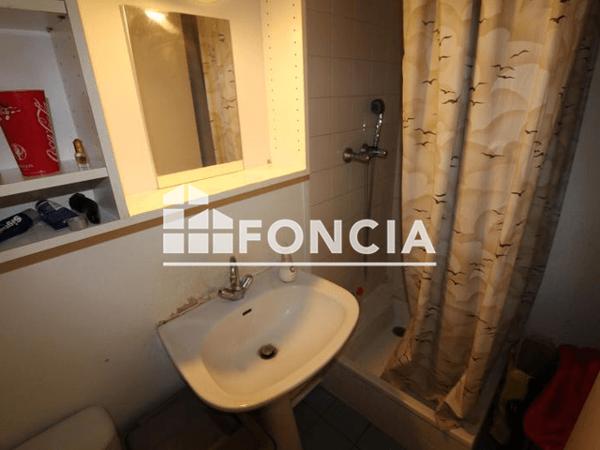 Location Studio meublé 16.07 m² - CAMBRIDGE Grenoble 38000
