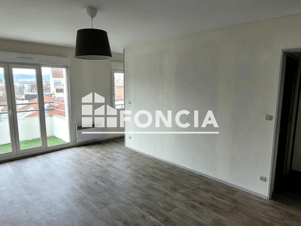Location Studio 30.78 m² - 8 RUE PIERRE CHALNOT Nancy 54000