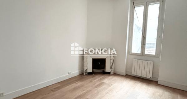 Location Appartement 2 pièces 53.5 m² - Saint-étienne 42000