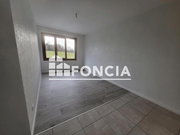 Location Appartement 2 pièces 44.5 m² - LE CHAPELAT Saint-maximin 38530