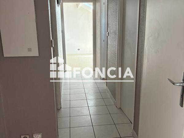 Location Appartement 2 pièces 44.81 m² - 31 AVENUE DE RIPAILLE Thonon-les-bains 74200