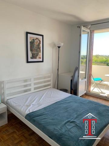 Chambre en colocation meublée