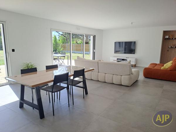 Vente maison Challans : 522 500 € - AJP Immobilier Challans