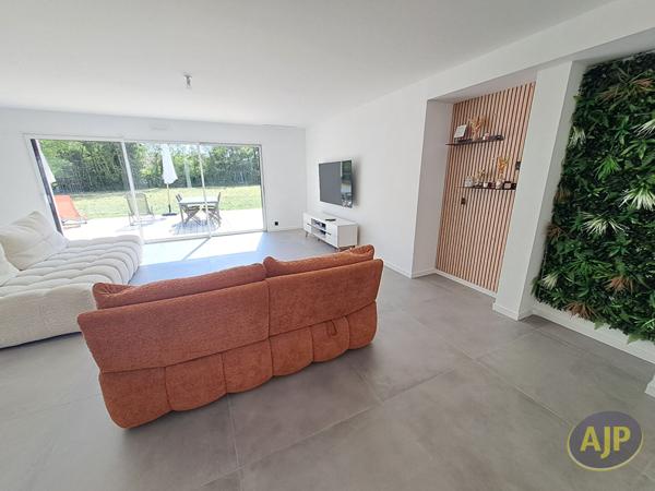 Vente maison Challans : 522 500 € - AJP Immobilier Challans