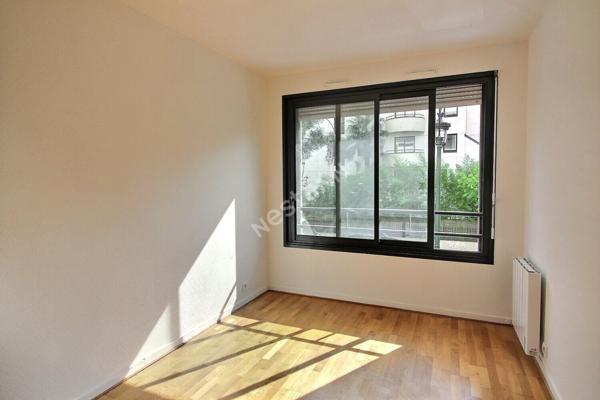 Appartement 3 pièces 67 m² + balcon + parking