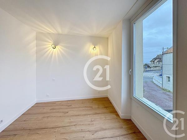 Maison à vendre  6 pièces - 110,29 m2 OUISTREHAM - 14