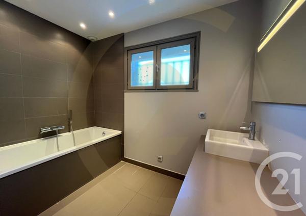 Maison à vendre  6 pièces - 175 m2 BOURGOIN JALLIEU - 38