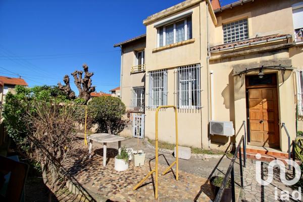 Appartement à vendre 4 pièces 74 m² Marseille 15