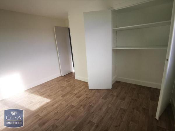 Appartement à louer 4 pièces 68.97m² Saint-Étienne (42000)