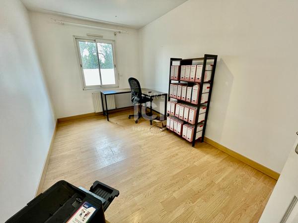 Maison Plain Pied 145 M² 4 Chambres Et Bureau