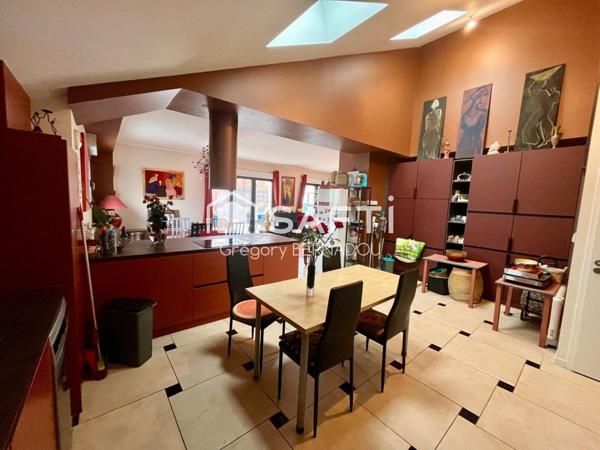 Attique Bayonne St Esprit