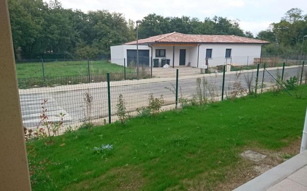 Appartement à louer    3 pièces •  La Salvetat-Saint-Gilles