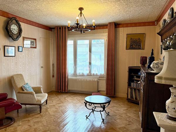 Maison à vendre à Villepreux - Confort et tranquillité 