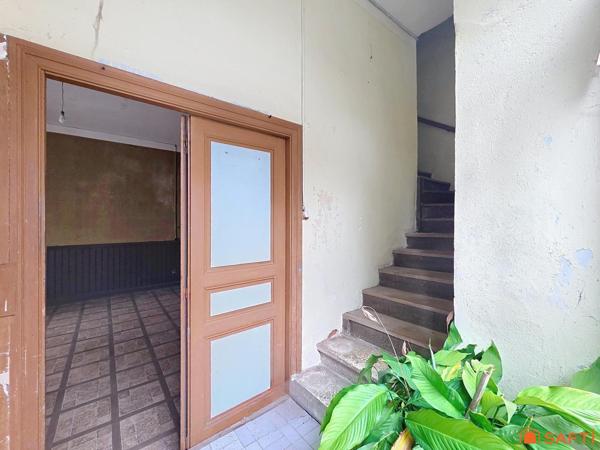 Grande maison de caractère ou deux logements avec dépendances à réinventer selon vos envies