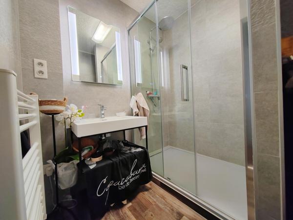 Appartement 5 pièces de 68 m² + Garage