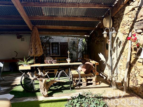 Maison de caractère de 150 m² avec dépendance