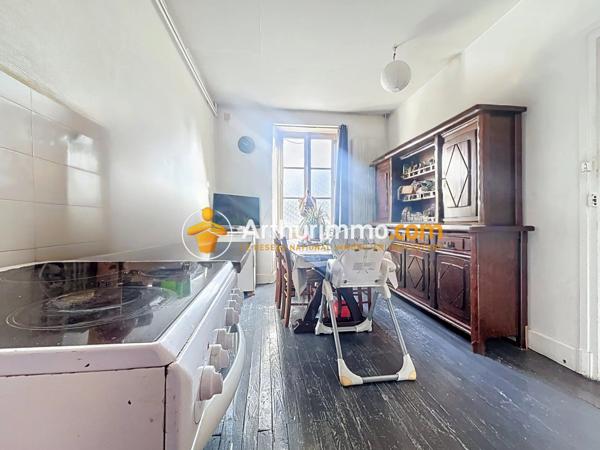 Vente Maison 7 pièces 180 m2 à Saint-Étienne-de-Saint-Geoirs