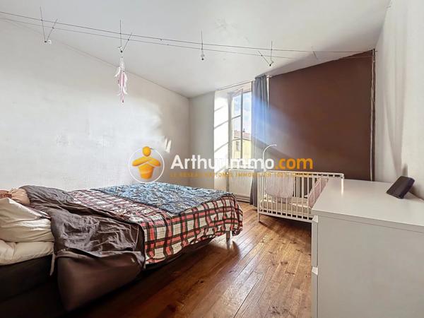 Vente Maison 7 pièces 180 m2 à Saint-Étienne-de-Saint-Geoirs