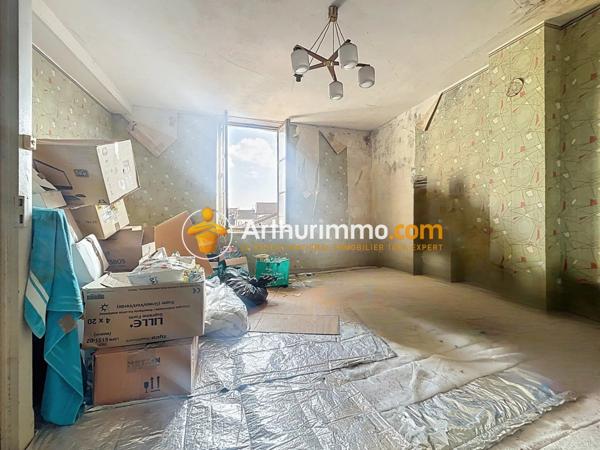 Vente Maison 7 pièces 180 m2 à Saint-Étienne-de-Saint-Geoirs