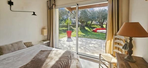 BLANQUEFORT - Maison 190m² plain-pied - grande parcelle - piscine - calme -