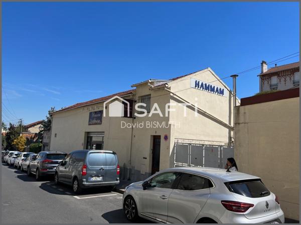 VENTE MURS LIBRE AVEC LOCATAIRE LOCAL COMMERCIAL EN MONO Propriété DE 230 M2 AVEC 2 PLACES DE PARKING IDEAL INVESTISSEUR