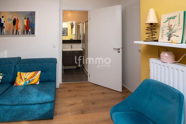 Bel attique 5 p. 98 m² avec terrasse 58 m² et deux parkings