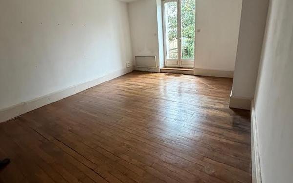 Maison à vendre    7 pièces •  Nevers