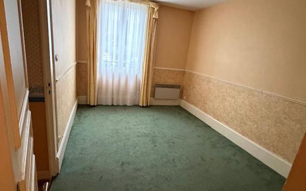 Maison à vendre    7 pièces •  Nevers