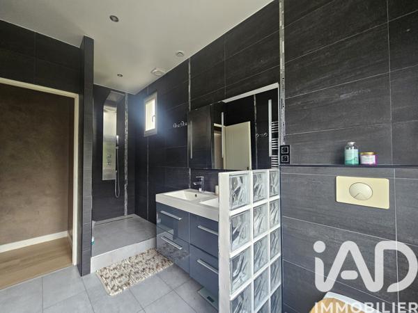 Maison à vendre 7 pièces 145,86 m² Draveil