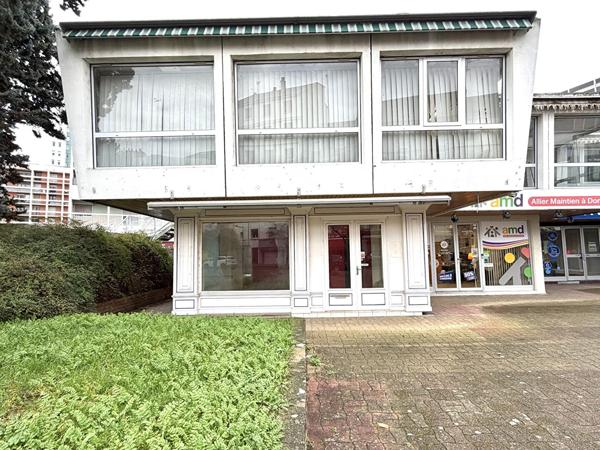 Bureaux 4 pièces 124 m2