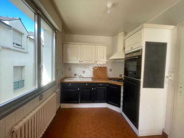 A LOUER - Appartement de 4 pièces à Ploërmel (56800)